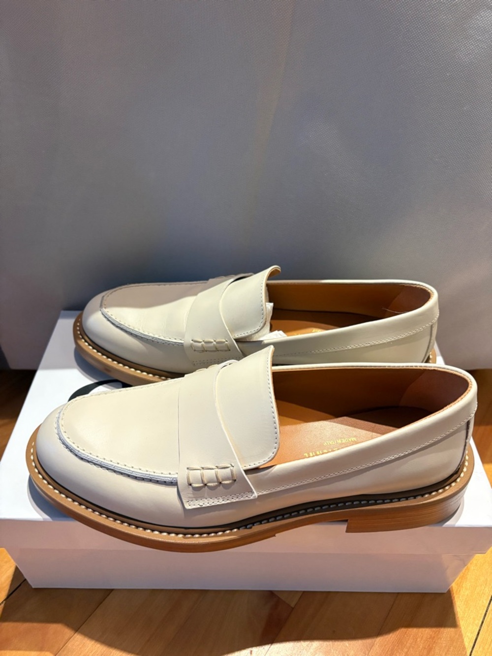 NEW in box LA CANADIENNE bone Leather Rowan Loafers for womens 37 or 7 - Picture 3 of 10